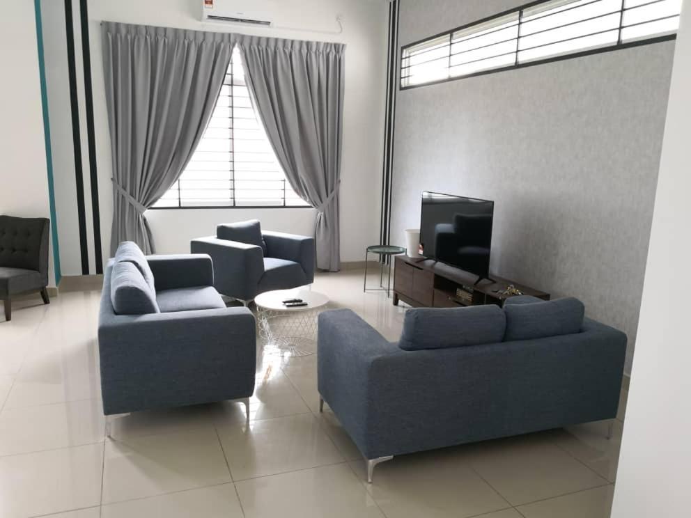 Johor Desaru Beach Bungalow Villas Kangkar Chemaran Exterior foto