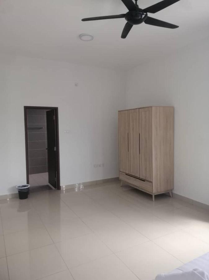 Johor Desaru Beach Bungalow Villas Kangkar Chemaran Exterior foto