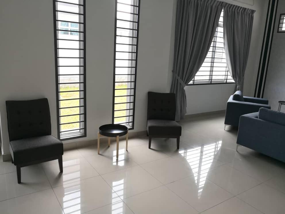 Johor Desaru Beach Bungalow Villas Kangkar Chemaran Exterior foto