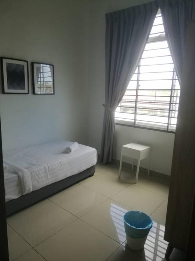 Johor Desaru Beach Bungalow Villas Kangkar Chemaran Exterior foto